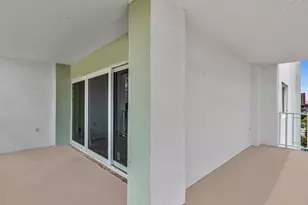 500 Bayview Dr, Sunny Isles Beach, FL 33160 - Photo 23