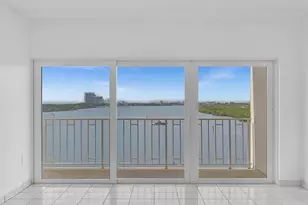 500 Bayview Dr, Sunny Isles Beach, FL 33160 - Photo 3