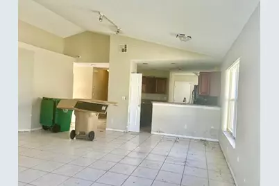 8820 N Lake Park Cir Circle N, Davie, FL 33328 - Photo 7