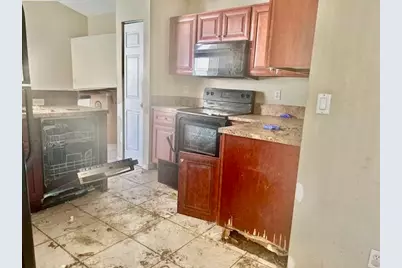 8820 N Lake Park Cir Circle N, Davie, FL 33328 - Photo 11