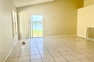 8820 N Lake Park Cir Circle N, Davie, FL 33328 - Photo 13