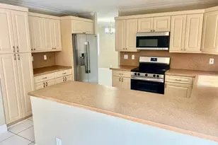 9576 NW 8th Cir, Plantation, FL 33324 - Photo 7