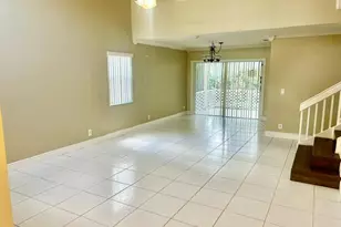 9576 NW 8th Cir, Plantation, FL 33324 - Photo 3