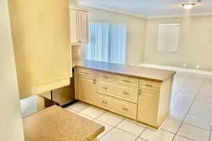 9576 NW 8th Cir, Plantation, FL 33324 - Photo 5