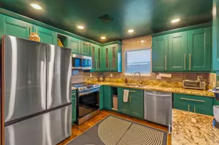 2816 NE 9th Terrace, Wilton Manors, FL 33334 - Photo 13