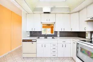 2502 Antigua Terrace, Coconut Creek, FL 33066 - Photo 17