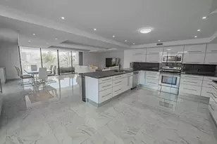 468 Golden Isles Dr, Hallandale Beach, FL 33009 - Photo 11
