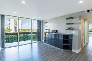 2000 Presidential Way, West Palm Beach, FL 33401 - Photo 27