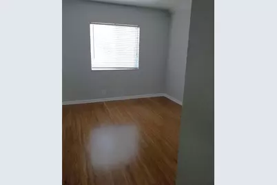 2660 NE 8th Avenue #302, Wilton Manors, FL 33334 - Photo 9