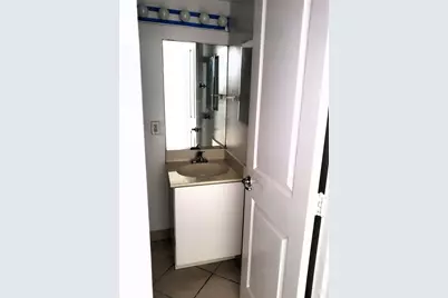 2660 NE 8th Avenue #302, Wilton Manors, FL 33334 - Photo 13