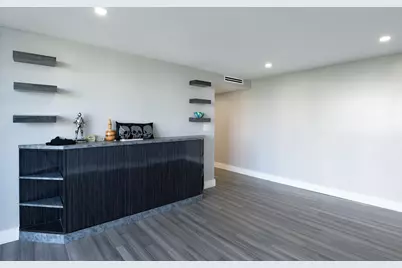 2000 Presidential Way #501, West Palm Beach, FL 33401 - Photo 17