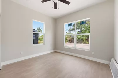 1705 NW 15th Street, Fort Lauderdale, FL 33311 - Photo 9