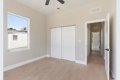 1705 NW 15th Street, Fort Lauderdale, FL 33311 - Photo 11