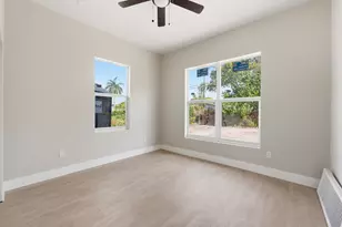 1705 NW 15th St, Fort Lauderdale, FL 33311 - Photo 13