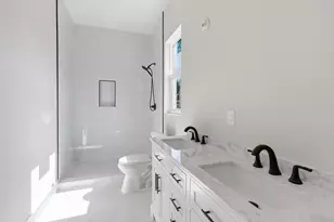 1705 NW 15th St, Fort Lauderdale, FL 33311 - Photo 17