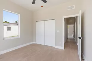 1705 NW 15th St, Fort Lauderdale, FL 33311 - Photo 15