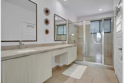 4716 NW 84th Court, Doral, FL 33166 - Photo 23