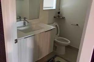 4716 NW 84th Ct, Doral, FL 33166 - Photo 21