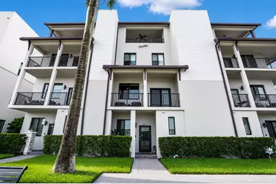 4716 NW 84th Court, Doral, FL 33166 - Photo 1