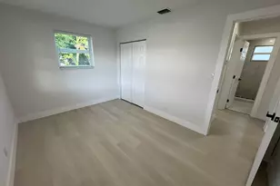 2240 Mayo St, Hollywood, FL 33020 - Photo 9