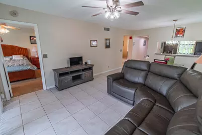 4688 Lucerne Lakes Blvd Boulevard E #104, Lake Worth, FL 33467 - Photo 29