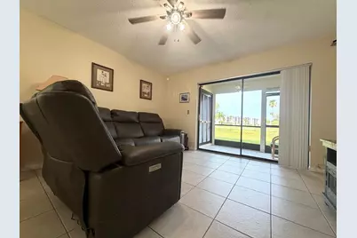 4688 E Lucerne Lakes Blvd Boulevard E #104, Lake Worth, FL 33467 - Photo 21