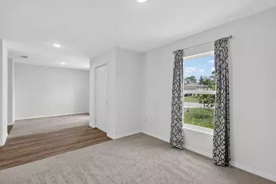 330 SE Huron Terrace, Port Saint Lucie, FL 34983 - Photo 9