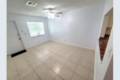 241 NE 35th Street #2, Oakland Park, FL 33334 - Photo 5