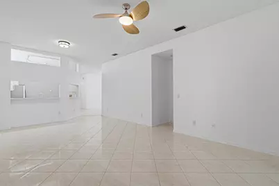 10168 Lombardy Drive, Tamarac, FL 33321 - Photo 25