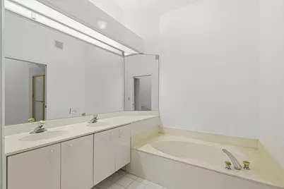 10168 Lombardy Drive, Tamarac, FL 33321 - Photo 29