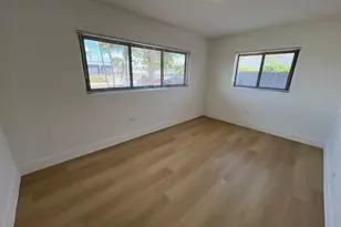 1350 NE 162nd St, North Miami Beach, FL 33162 - Photo 15