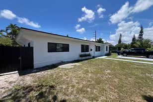 1350 NE 162nd St, North Miami Beach, FL 33162 - Photo 31