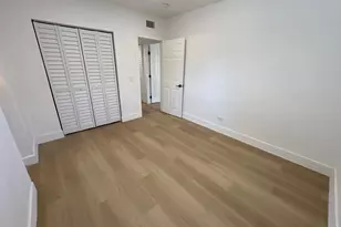 1350 NE 162nd St, North Miami Beach, FL 33162 - Photo 21