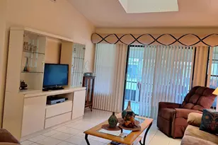 10110 Andrea Ln, Boynton Beach, FL 33437 - Photo 3