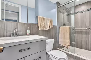 4038 Swansea B, Deerfield Beach, FL 33442 - Photo 17