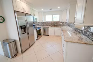 3216 Karen Dr, Delray Beach, FL 33483 - Photo 5