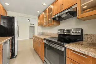 1100 Alton Rd, Miami Beach, FL 33139 - Photo 9