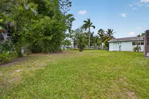 601 Evelyn Ct, West Palm Beach, FL 33413 - Photo 37