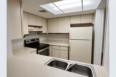 2101 Champions Way, North Lauderdale, FL 33068 - Photo 5