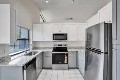 3151 NW 107th Drive, Sunrise, FL 33351 - Photo 7