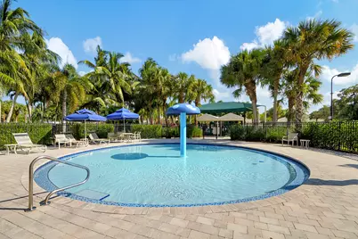 2214 Ridgewood Circle, Royal Palm Beach, FL 33411 - Photo 39