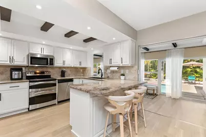 1431 NW 70th Way, Plantation, FL 33313 - Photo 11