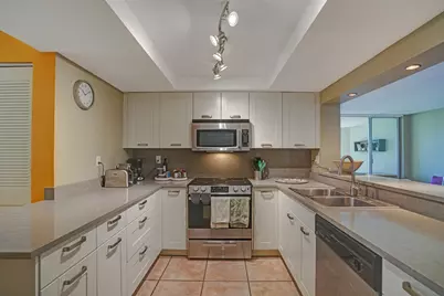 1831 Sabal Palm Drive #202, Davie, FL 33324 - Photo 5