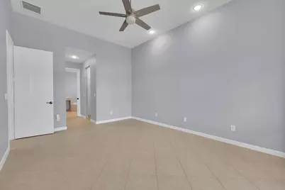 7041 SE Bay Hill Drive, Stuart, FL 34997 - Photo 21