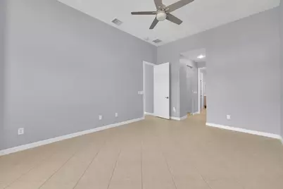 7041 SE Bay Hill Drive, Stuart, FL 34997 - Photo 25