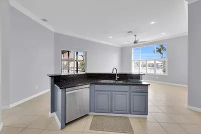 7041 SE Bay Hill Drive, Stuart, FL 34997 - Photo 13