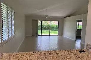 112 Club Dr, Palm Beach Gardens, FL 33418 - Photo 3
