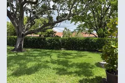 112 Club Drive, Palm Beach Gardens, FL 33418 - Photo 5