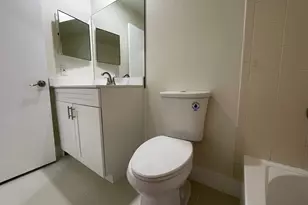 1806 NW 98th Ave NW, Pembroke Pines, FL 33024 - Photo 33