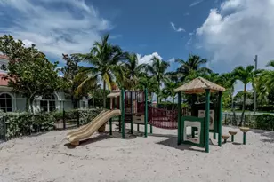3019 Laurel Ridge Cir, Riviera Beach, FL 33404 - Photo 11
